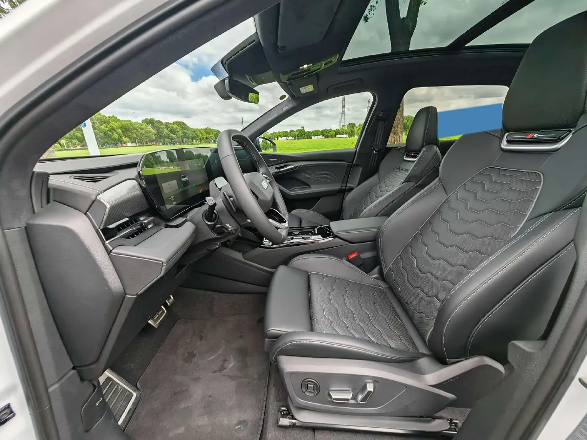 2026 Audi A5L Sportback 2.0T 204HP L4 7DCT,autocango,china used car exporter,china ev exporter,chinese used car exporter,chinese used ev exporter