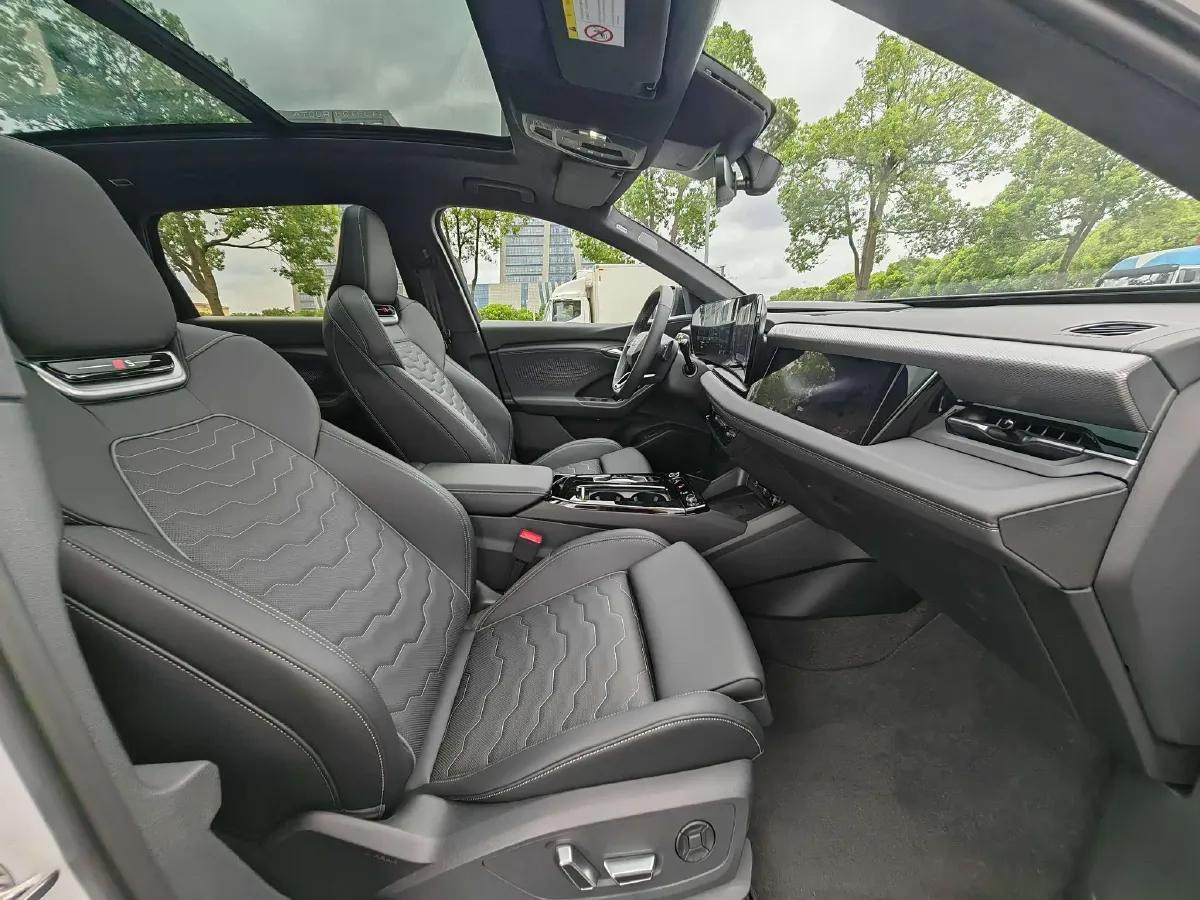 2026 Audi A5L Sportback 2.0T 204HP L4 7DCT,autocango,china used car exporter,china ev exporter,chinese used car exporter,chinese used ev exporter