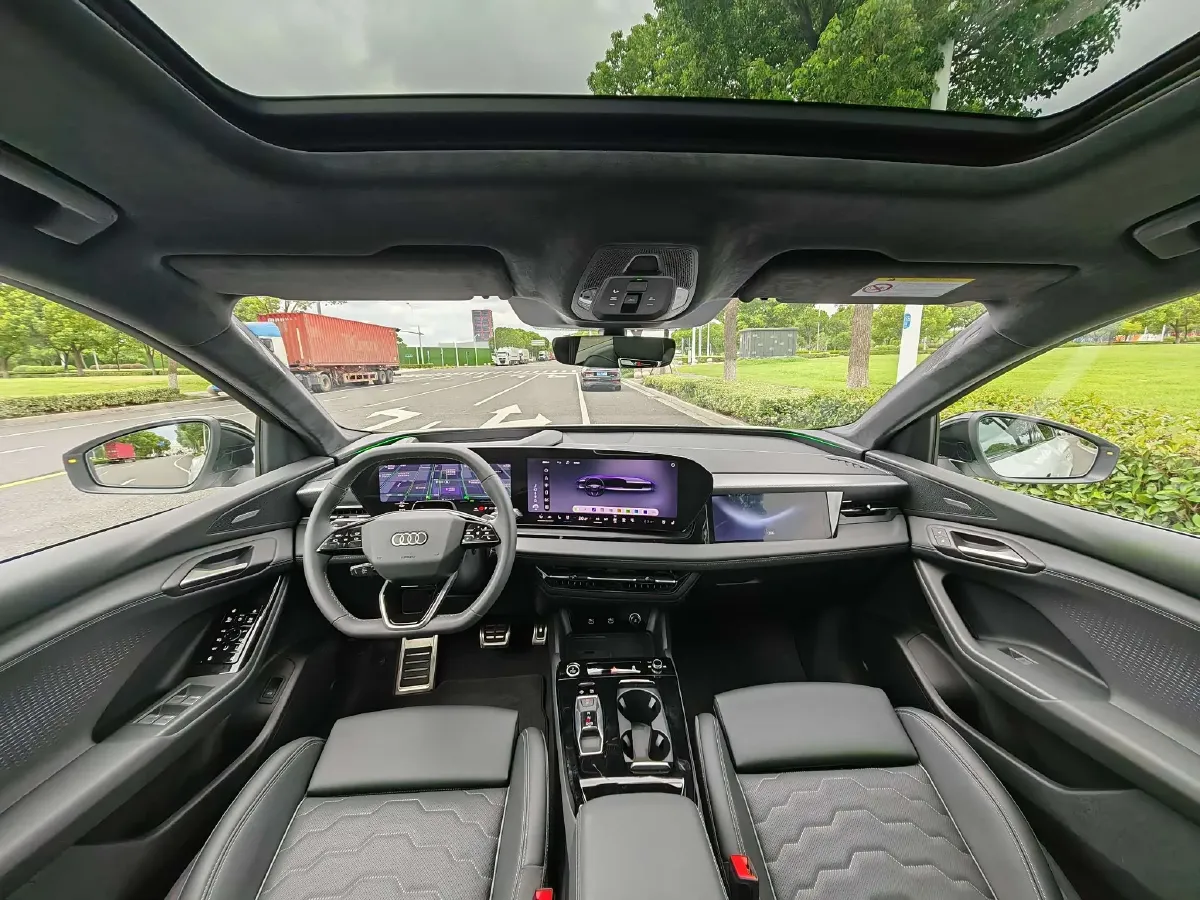 2026 Audi A5L Sportback 2.0T 204HP L4 7DCT,autocango,china used car exporter,china ev exporter,chinese used car exporter,chinese used ev exporter