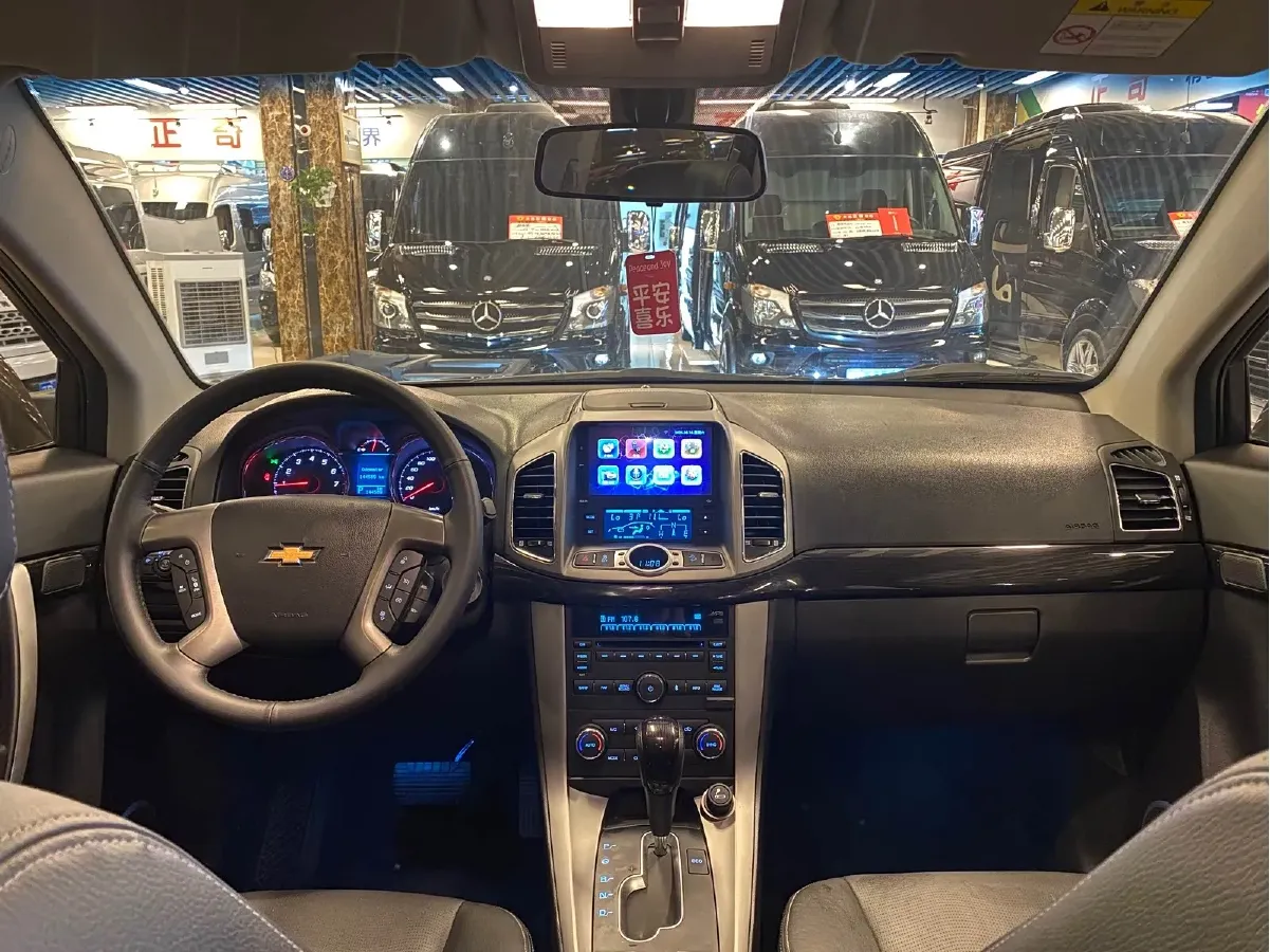 2015 Chevrolet Captiva 2.4L 167HP L4 6AT,autocango,china used car exporter,china ev exporter,chinese used car exporter,chinese used ev exporter