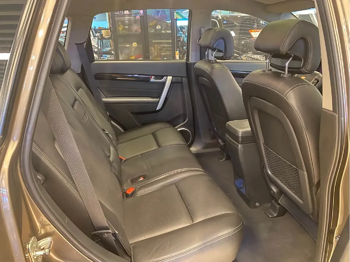 2015 Chevrolet Captiva 2.4L 167HP L4 6AT,autocango,china used car exporter,china ev exporter,chinese used car exporter,chinese used ev exporter