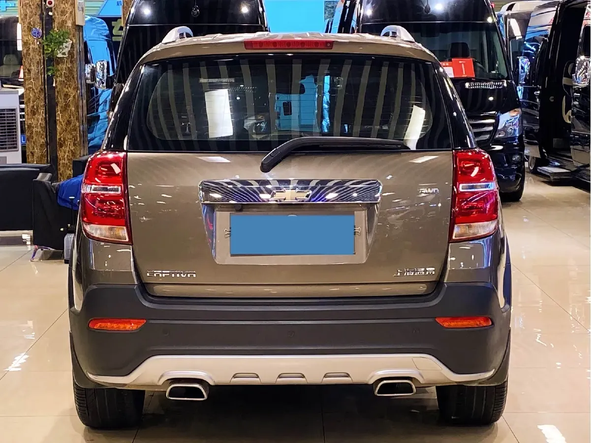 2015 Chevrolet Captiva 2.4L 167HP L4 6AT,autocango,china used car exporter,china ev exporter,chinese used car exporter,chinese used ev exporter