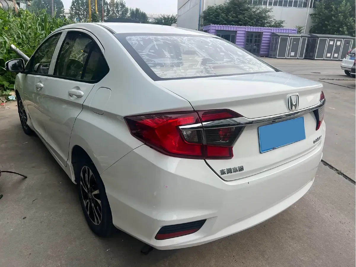 2016 Honda Greiz 1.5L 131HP L4 CVT,autocango,china used car exporter,china ev exporter,chinese used car exporter,chinese used ev exporter