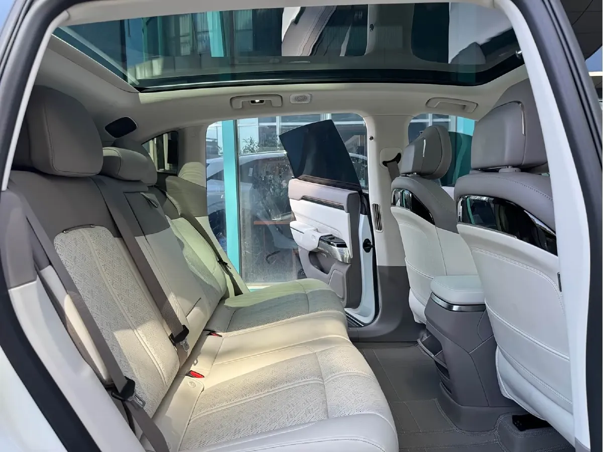 2025 Zeekr 7X BEV 75KWH,autocango,china used car exporter,china ev exporter,chinese used car exporter,chinese used ev exporter