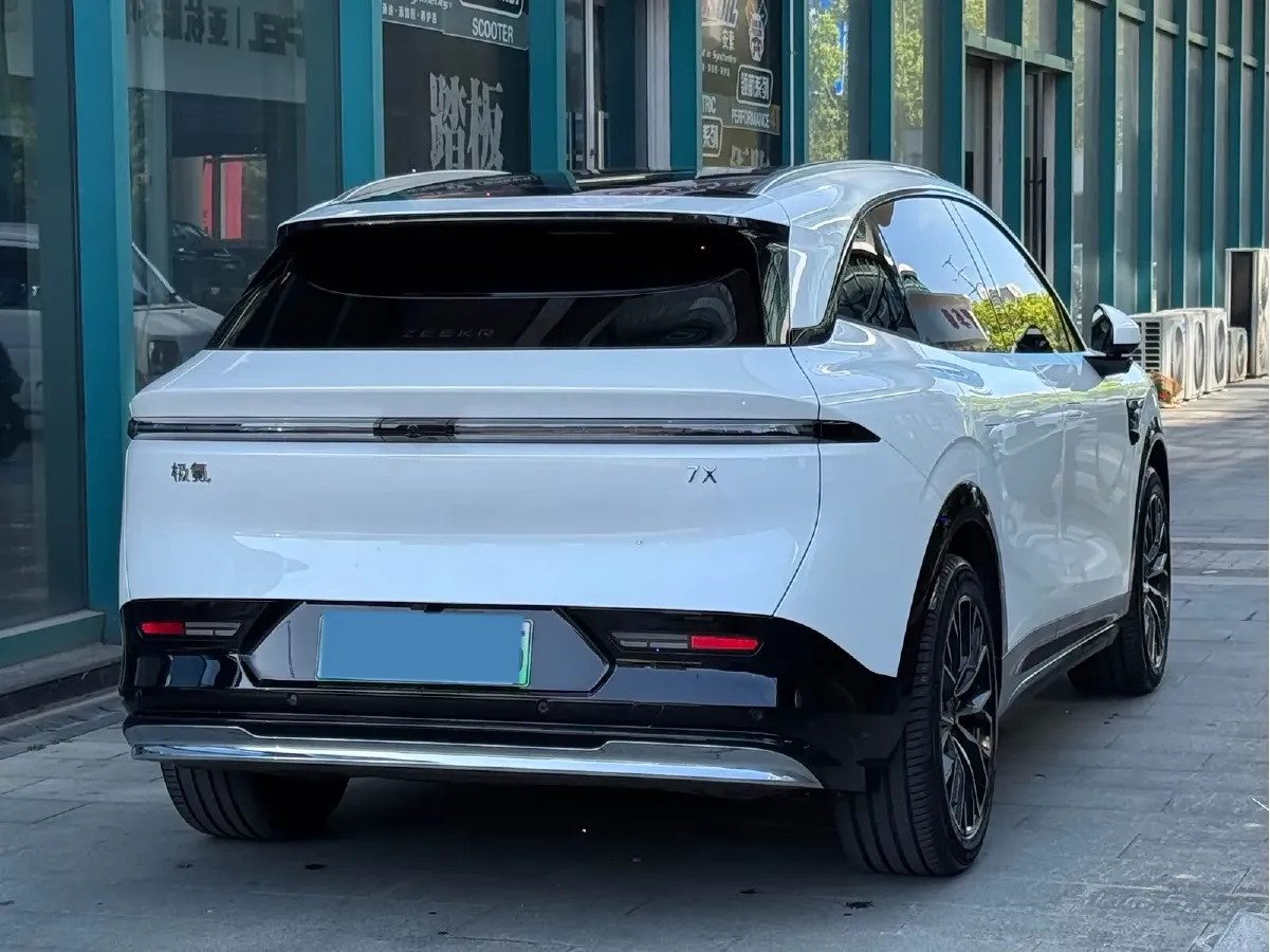 2025 Zeekr 7X BEV 75KWH,autocango,china used car exporter,china ev exporter,chinese used car exporter,chinese used ev exporter