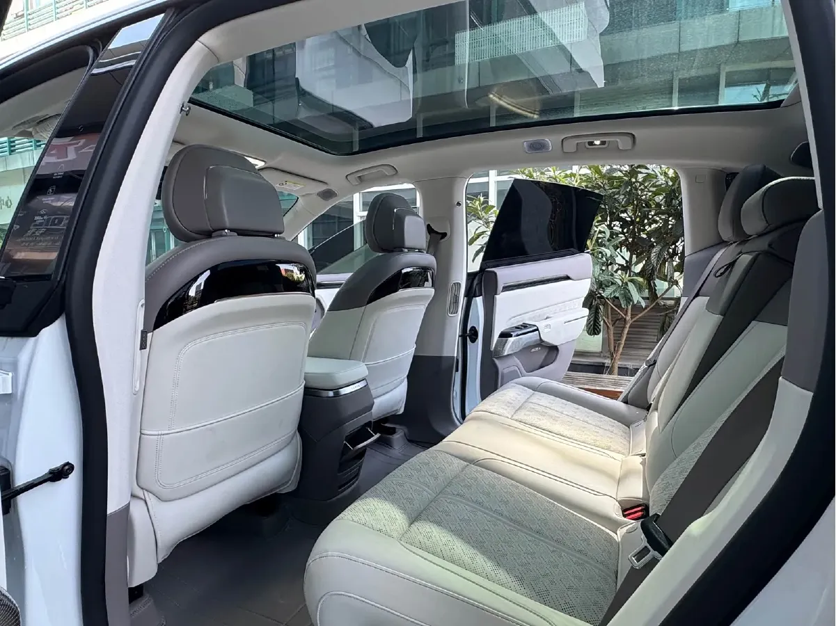 2025 Zeekr 7X BEV 75KWH,autocango,china used car exporter,china ev exporter,chinese used car exporter,chinese used ev exporter