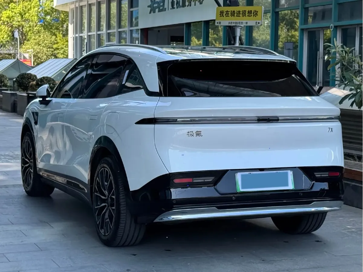 2025 Zeekr 7X BEV 75KWH,autocango,china used car exporter,china ev exporter,chinese used car exporter,chinese used ev exporter