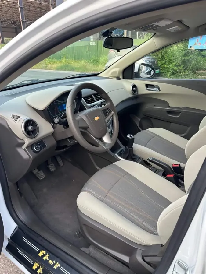 2014 Chevrolet Aveo 1.4L 103HP L4 5MT,autocango,china used car exporter,china ev exporter,chinese used car exporter,chinese used ev exporter