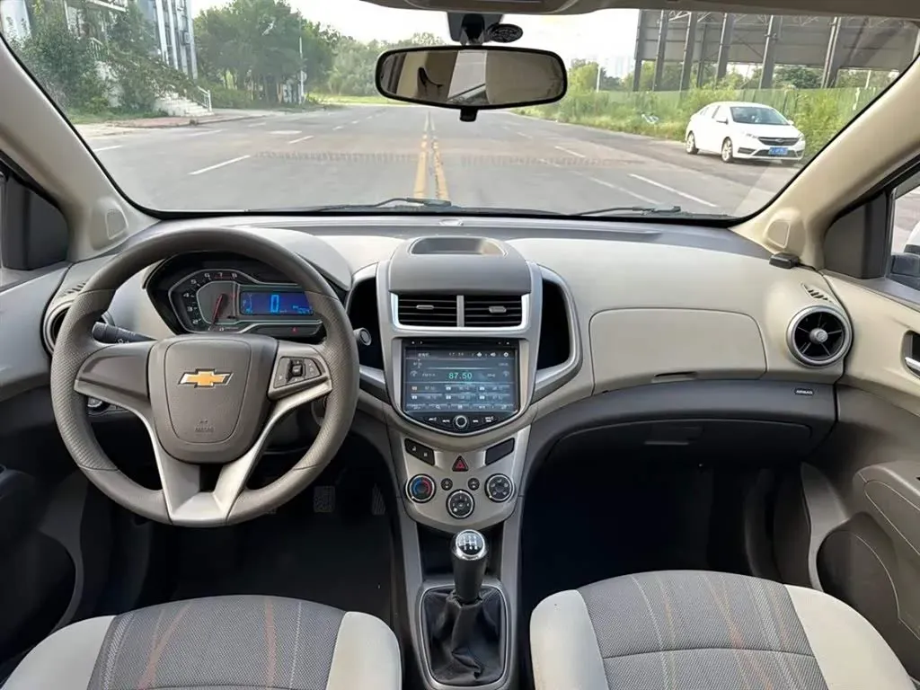 2014 Chevrolet Aveo 1.4L 103HP L4 5MT,autocango,china used car exporter,china ev exporter,chinese used car exporter,chinese used ev exporter