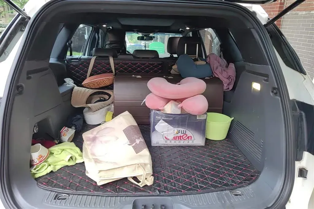 2017 Ford Everest 2.0T 245HP L4 6AT,autocango,china used car exporter,china ev exporter,chinese used car exporter,chinese used ev exporter