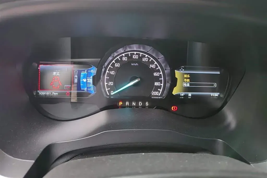 2017 Ford Everest 2.0T 245HP L4 6AT,autocango,china used car exporter,china ev exporter,chinese used car exporter,chinese used ev exporter