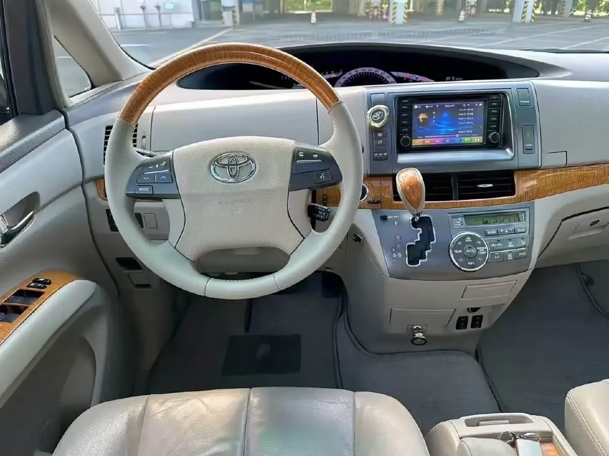 2006 Toyota Previa 2.4L 170HP L4 4AT,autocango,china used car exporter,china ev exporter,chinese used car exporter,chinese used ev exporter