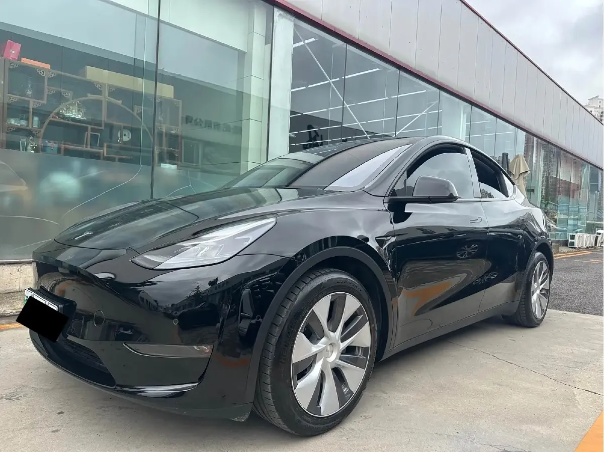 2021 Tesla Model Y BEV 60KWH