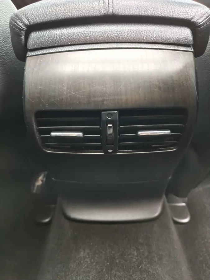 2014 Honda Crosstour 2.4L 197HP L4 5AT,autocango,china used car exporter,china ev exporter,chinese used car exporter,chinese used ev exporter