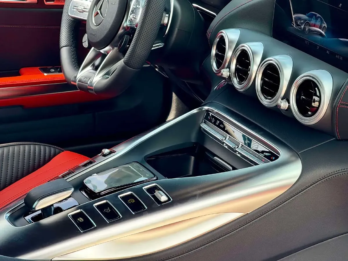 2019 Mercedes-Benz AMG GT 4.0T 476HP V8 7DCT,autocango,china used car exporter,china ev exporter,chinese used car exporter,chinese used ev exporter