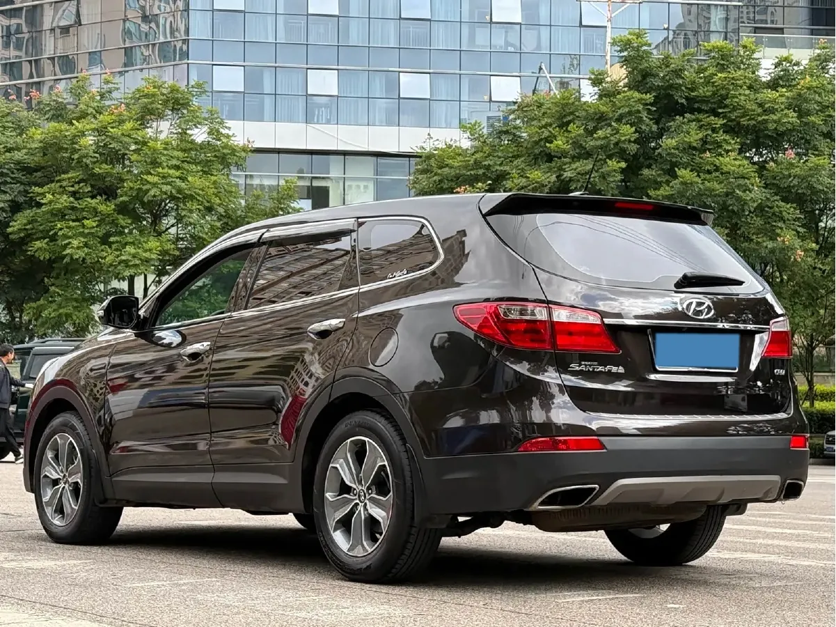 2015 Hyundai Grand SantaFe 2.2T 197HP L4 6AT,autocango,china used car exporter,china ev exporter,chinese used car exporter,chinese used ev exporter