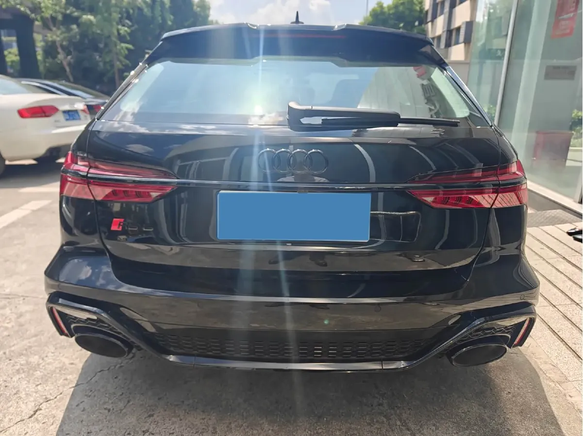 2024 Audi RS 6 4.0T 630HP V8 8AT,autocango,china used car exporter,china ev exporter,chinese used car exporter,chinese used ev exporter