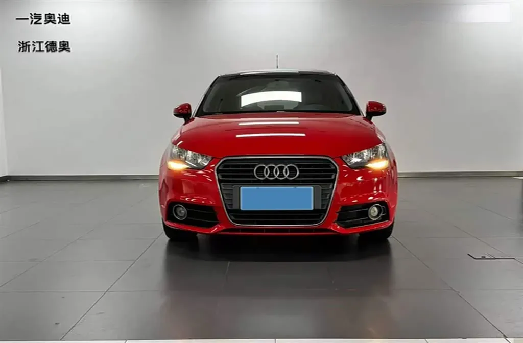 2013 Audi A1 1.4T 122HP L4 7DCT,autocango,china used car exporter,china ev exporter,chinese used car exporter,chinese used ev exporter