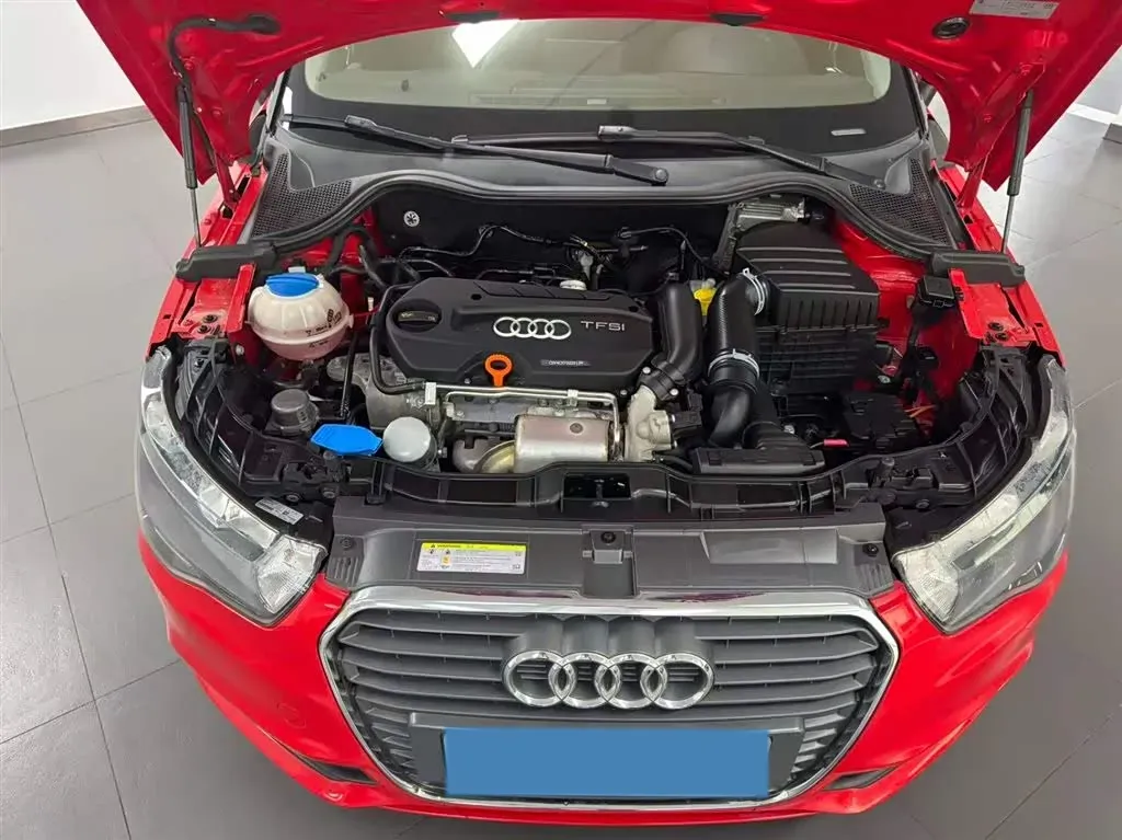 2013 Audi A1 1.4T 122HP L4 7DCT,autocango,china used car exporter,china ev exporter,chinese used car exporter,chinese used ev exporter