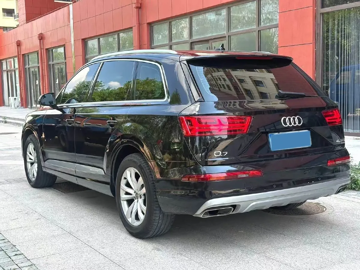 2016 Audi Q7 3.0T 333HP V6 8AT,autocango,china used car exporter,china ev exporter,chinese used car exporter,chinese used ev exporter