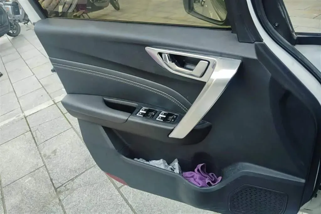 2020 Geely Vision X3 1.5L 109HP L4 CVT,autocango,china used car exporter,china ev exporter,chinese used car exporter,chinese used ev exporter