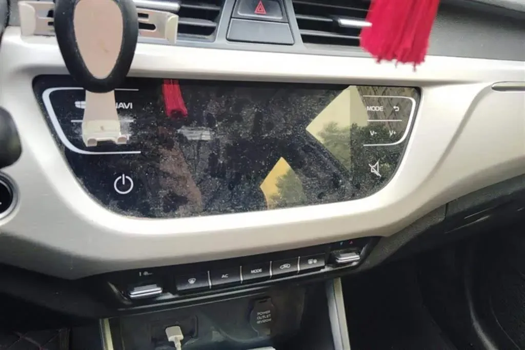 2020 Geely Vision X3 1.5L 109HP L4 CVT,autocango,china used car exporter,china ev exporter,chinese used car exporter,chinese used ev exporter