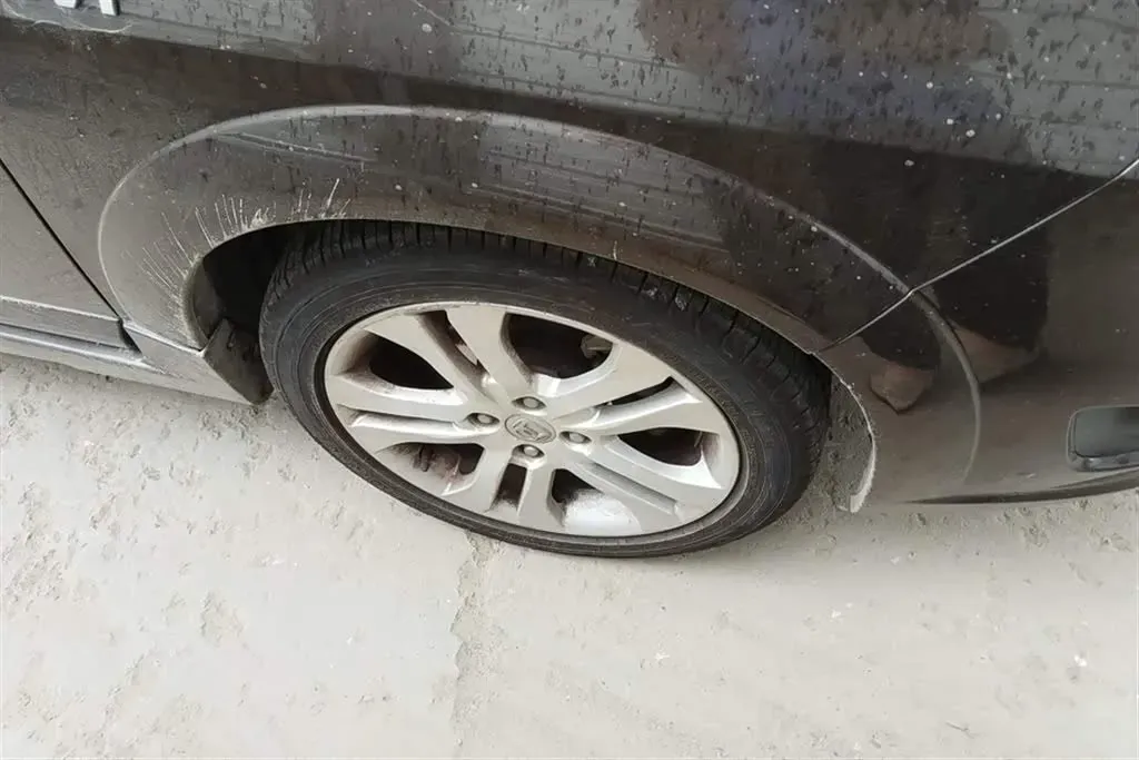 2015 Suzuki Liana A6 1.4L 101HP L4 5MT,autocango,china used car exporter,china ev exporter,chinese used car exporter,chinese used ev exporter