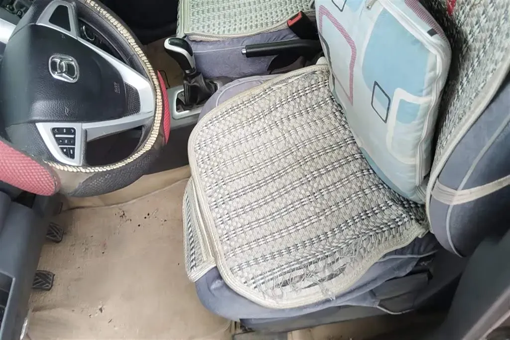 2015 Suzuki Liana A6 1.4L 101HP L4 5MT,autocango,china used car exporter,china ev exporter,chinese used car exporter,chinese used ev exporter