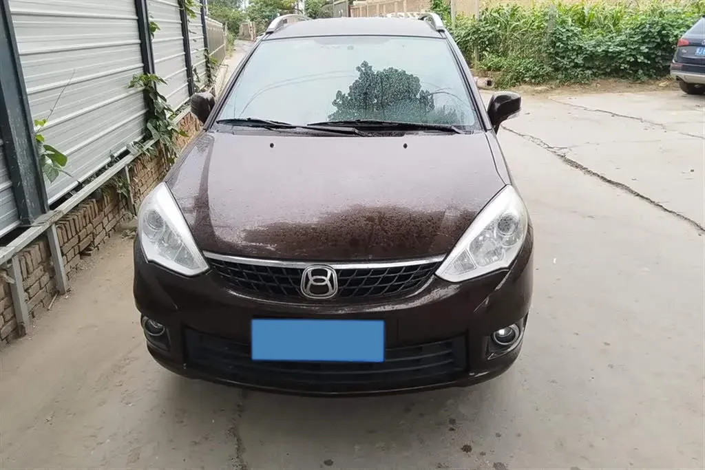 2015 Suzuki Liana A6 1.4L 101HP L4 5MT,autocango,china used car exporter,china ev exporter,chinese used car exporter,chinese used ev exporter