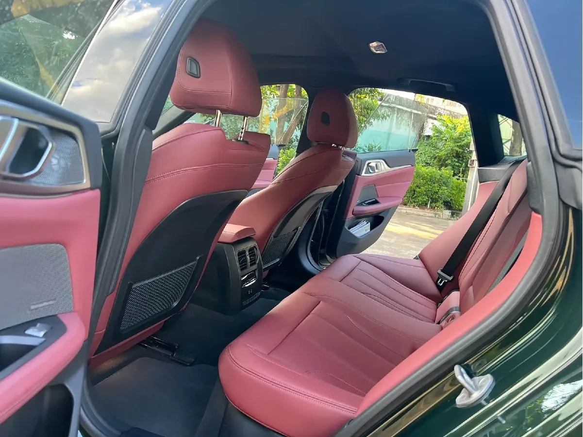 2023 BMW i4 BEV 83.9KWH,autocango,china used car exporter,china ev exporter,chinese used car exporter,chinese used ev exporter