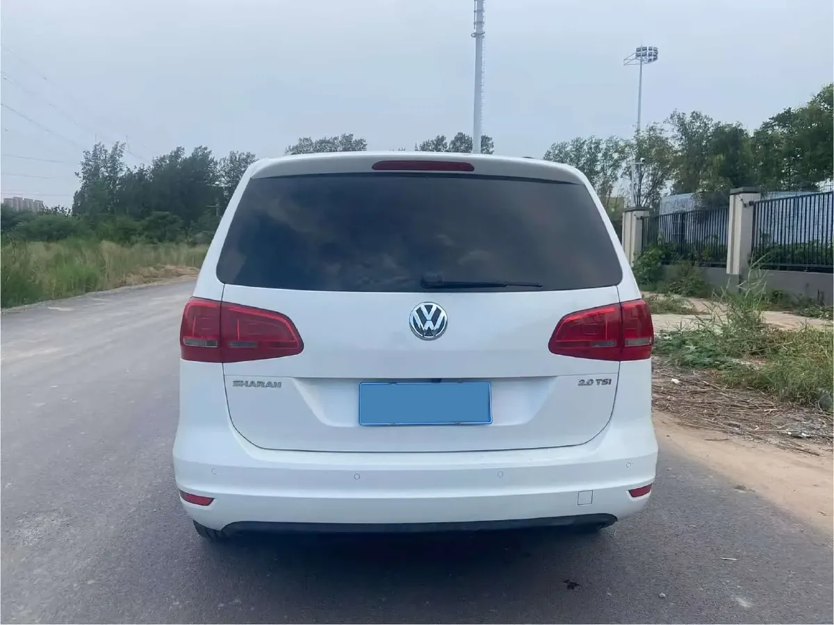 2012 Volkswagen Sharan 2.0T 200HP L4 6DCT,autocango,china used car exporter,china ev exporter,chinese used car exporter,chinese used ev exporter