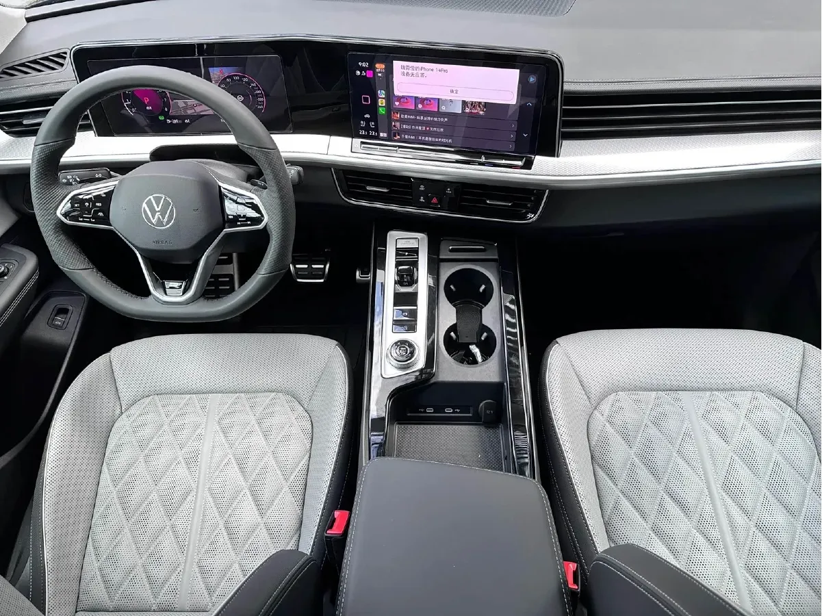 2023 Volkswagen Tavendor 2.0T 220HP L4 7DCT,autocango,china used car exporter,china ev exporter,chinese used car exporter,chinese used ev exporter