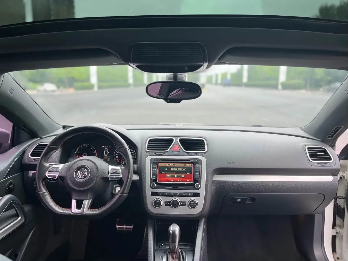 2015 Volkswagen Scirocco 2.0T 211HP L4 6DCT,autocango,china used car exporter,china ev exporter,chinese used car exporter,chinese used ev exporter