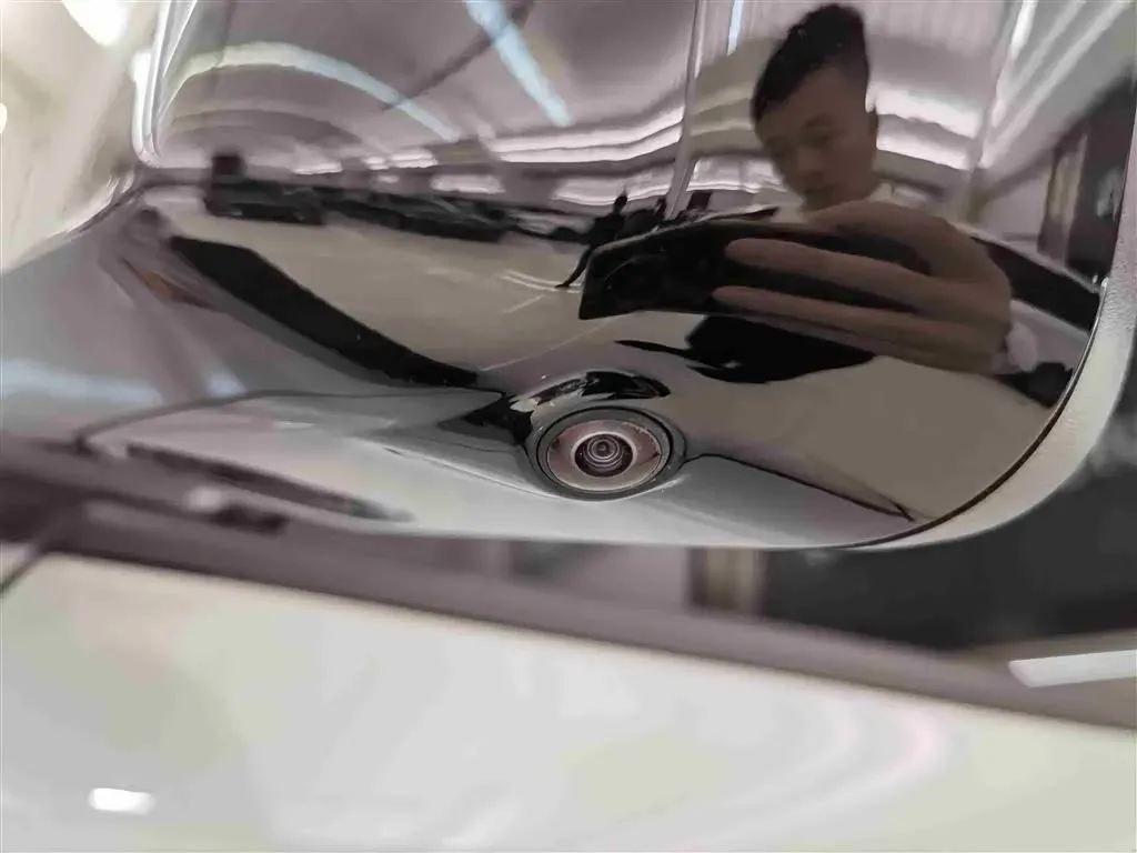 2024 Ford Bronco 2.3T 275HP L4 10AT,autocango,china used car exporter,china ev exporter,chinese used car exporter,chinese used ev exporter