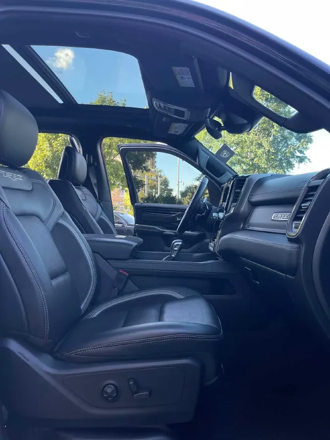 2022 Toyota 4Runner 4.0L 273HP V6 5AT,autocango,china used car exporter,china ev exporter,chinese used car exporter,chinese used ev exporter