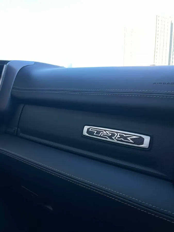 2022 Toyota 4Runner 4.0L 273HP V6 5AT,autocango,china used car exporter,china ev exporter,chinese used car exporter,chinese used ev exporter