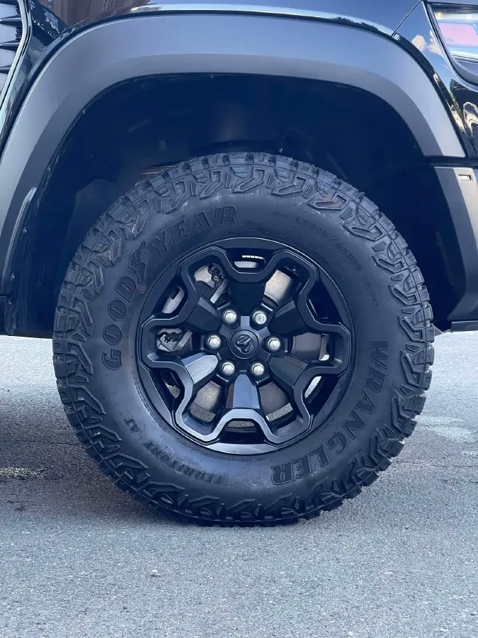 2022 Toyota 4Runner 4.0L 273HP V6 5AT,autocango,china used car exporter,china ev exporter,chinese used car exporter,chinese used ev exporter