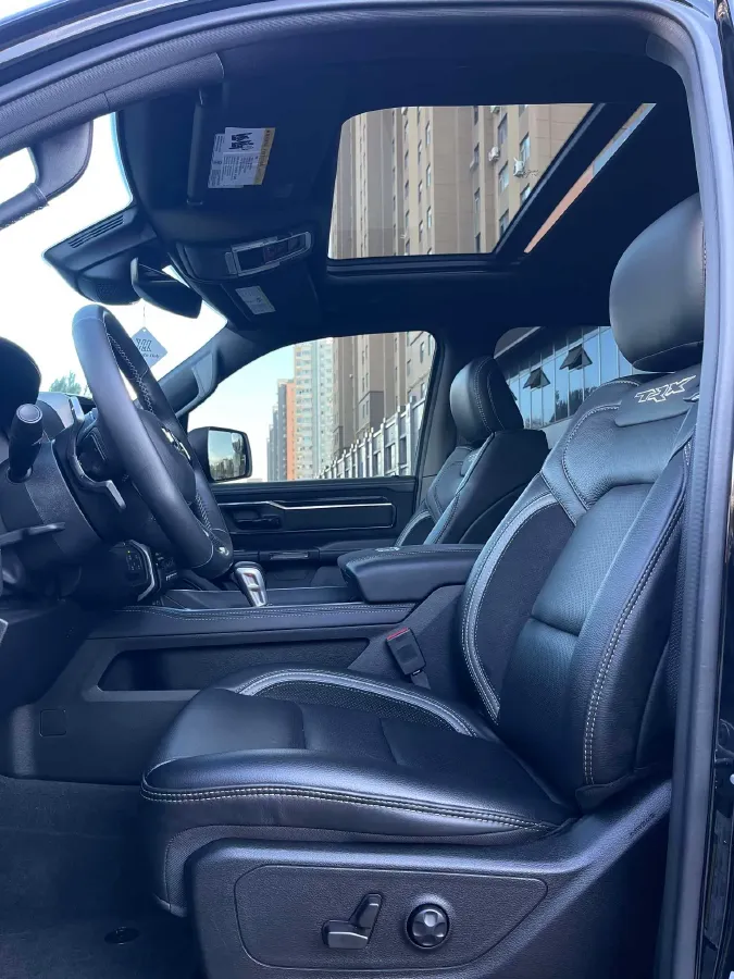 2022 Toyota 4Runner 4.0L 273HP V6 5AT,autocango,china used car exporter,china ev exporter,chinese used car exporter,chinese used ev exporter