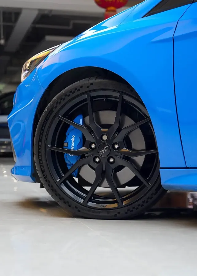 2018 Ford Focus 2.3T 350HP L4 6MT,autocango,china used car exporter,china ev exporter,chinese used car exporter,chinese used ev exporter