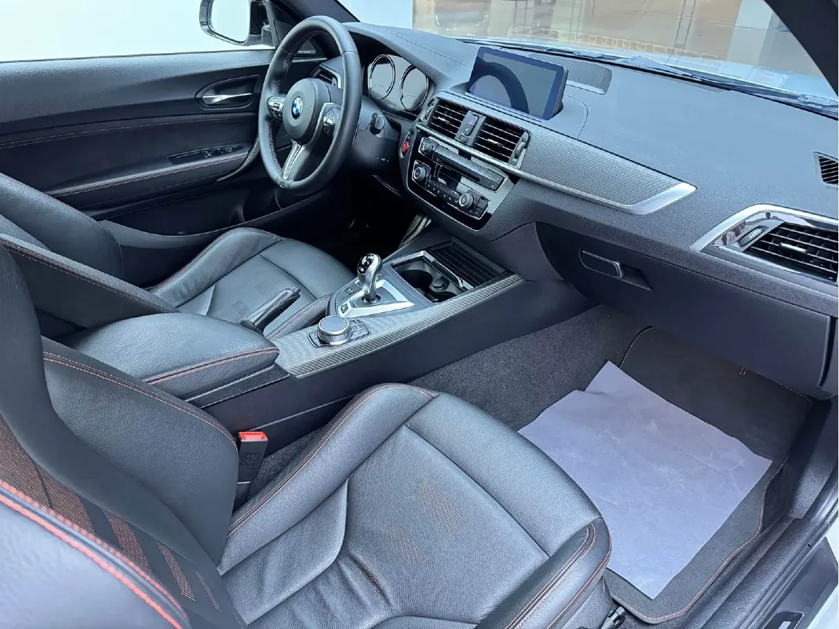 2018 BMW M2 3.0T 410HP L6 7DCT,autocango,china used car exporter,china ev exporter,chinese used car exporter,chinese used ev exporter