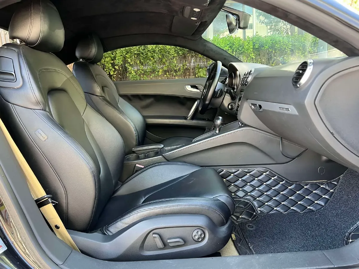 2008 Audi TT 3.2L 250HP V6 6DCT,autocango,china used car exporter,china ev exporter,chinese used car exporter,chinese used ev exporter