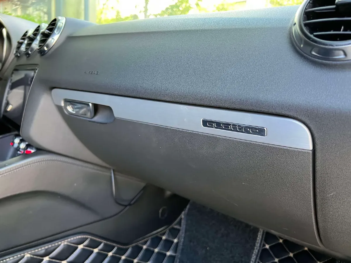 2008 Audi TT 3.2L 250HP V6 6DCT,autocango,china used car exporter,china ev exporter,chinese used car exporter,chinese used ev exporter