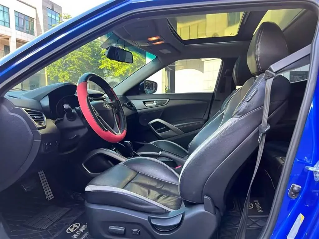 2012 Hyundai Veloster 1.6T 204HP L4 6AT,autocango,china used car exporter,china ev exporter,chinese used car exporter,chinese used ev exporter