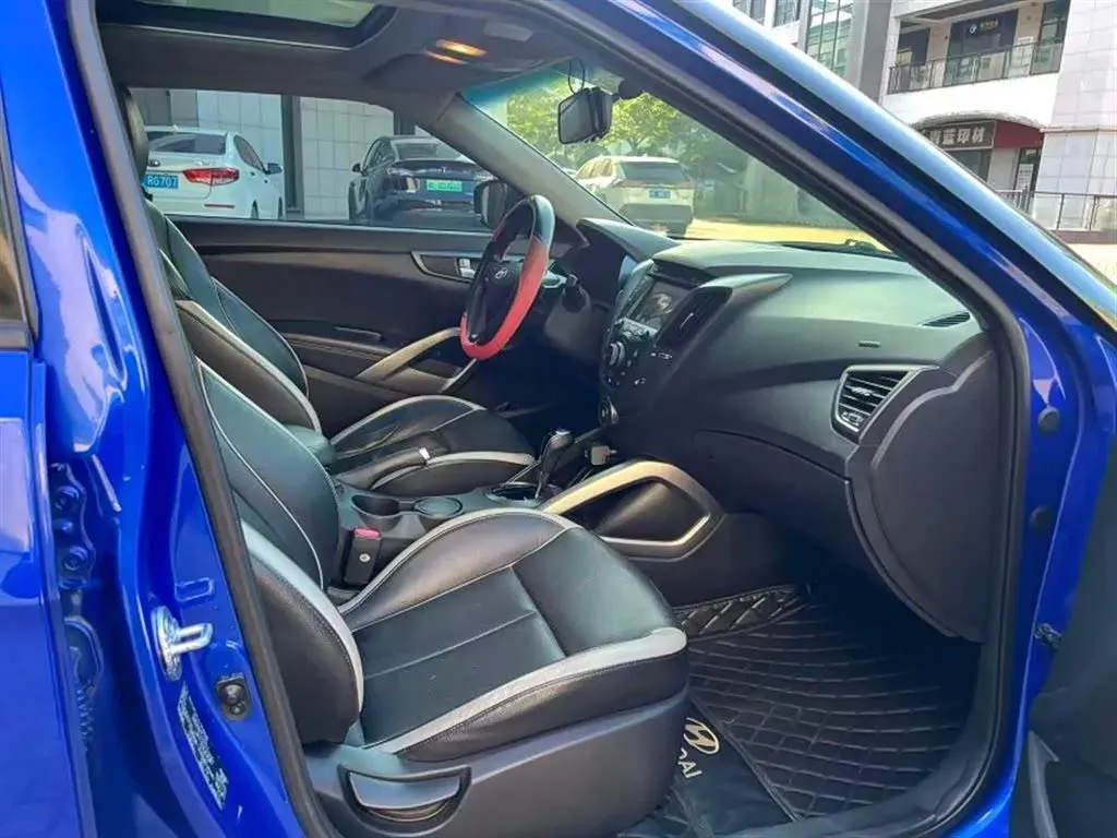 2012 Hyundai Veloster 1.6T 204HP L4 6AT,autocango,china used car exporter,china ev exporter,chinese used car exporter,chinese used ev exporter