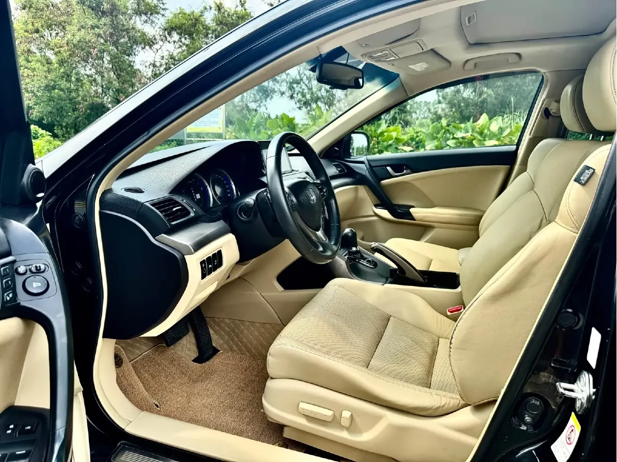 2009 Honda Spirior 2.4L 181HP L4 5AT,autocango,china used car exporter,china ev exporter,chinese used car exporter,chinese used ev exporter