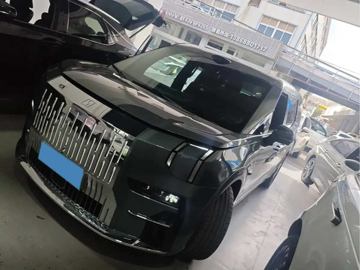 2024 Zeekr 009 BEV 108KWH