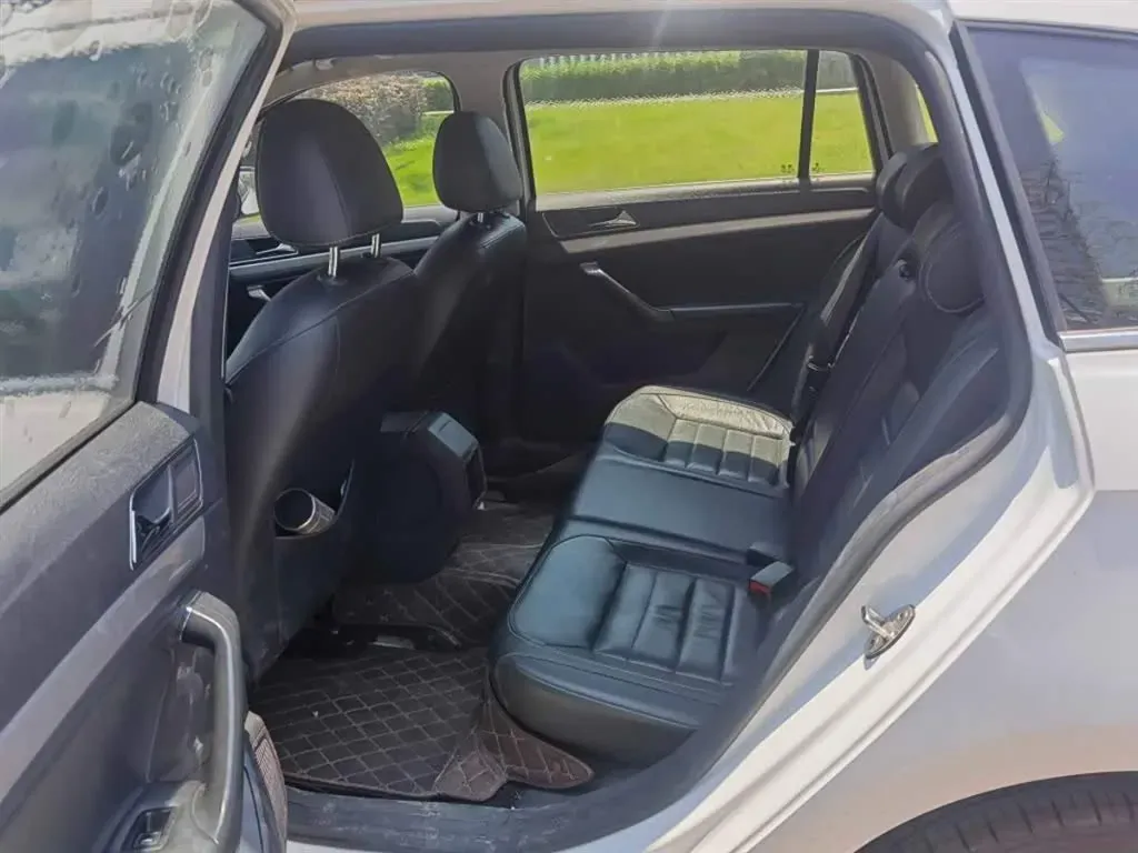 2017 Volkswagen Gran Lavida 1.2T 110HP L4 7DCT,autocango,china used car exporter,china ev exporter,chinese used car exporter,chinese used ev exporter