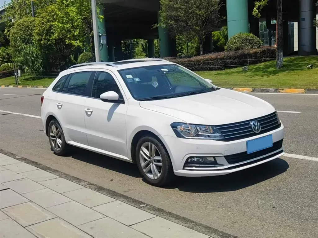 2017 Volkswagen Gran Lavida 1.2T 110HP L4 7DCT,autocango,china used car exporter,china ev exporter,chinese used car exporter,chinese used ev exporter