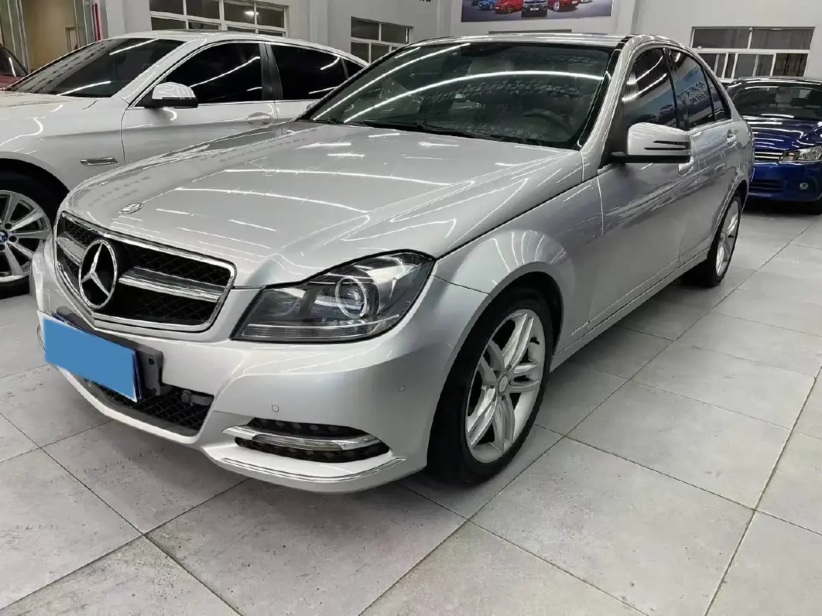 2013 Mercedes-Benz C Class 1.8T 204HP L4 7AT