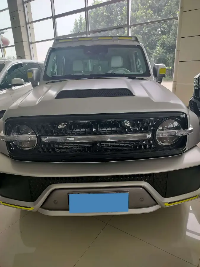 2022 Tank 300 2.0T 227HP L4 8AT